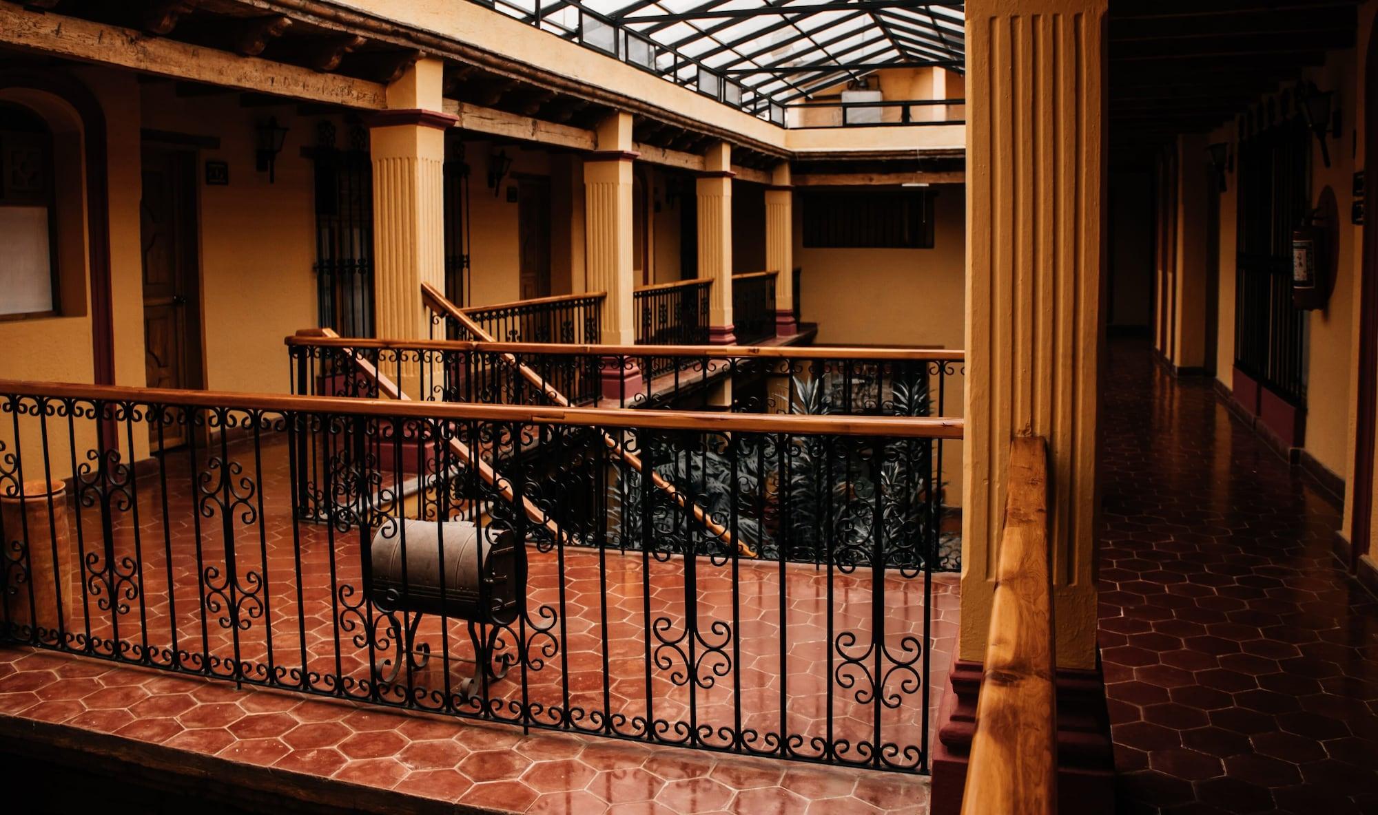 Hotel Diego De Mazariegos San Cristóbal de Las Casas Екстериор снимка
