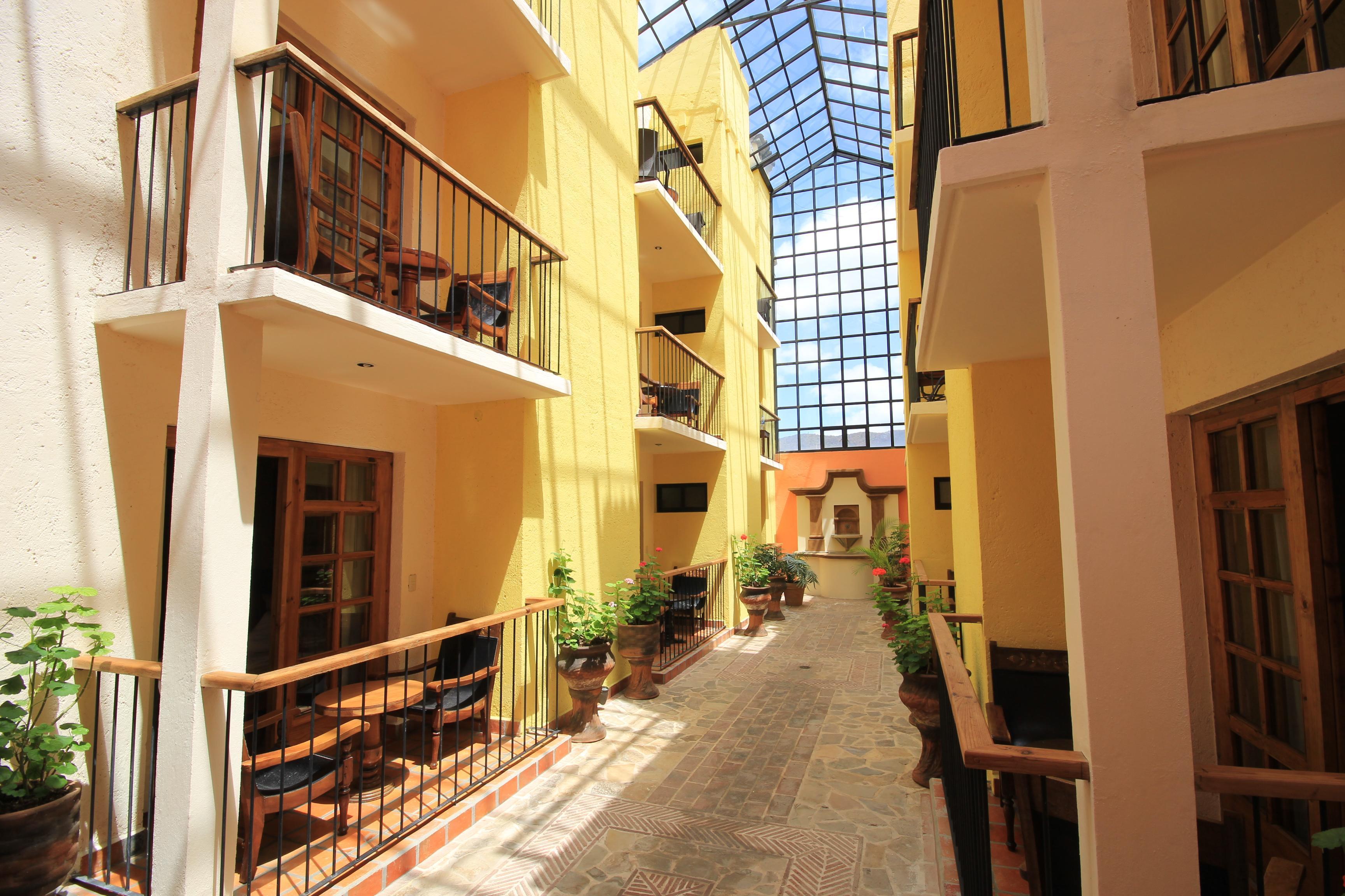 Hotel Diego De Mazariegos San Cristóbal de Las Casas Екстериор снимка