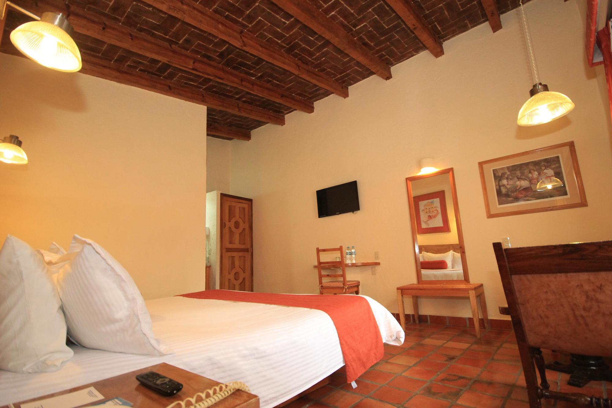 Hotel Diego De Mazariegos San Cristóbal de Las Casas Екстериор снимка